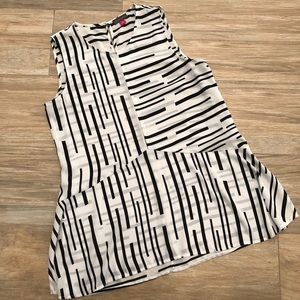 Vince Camuto Top